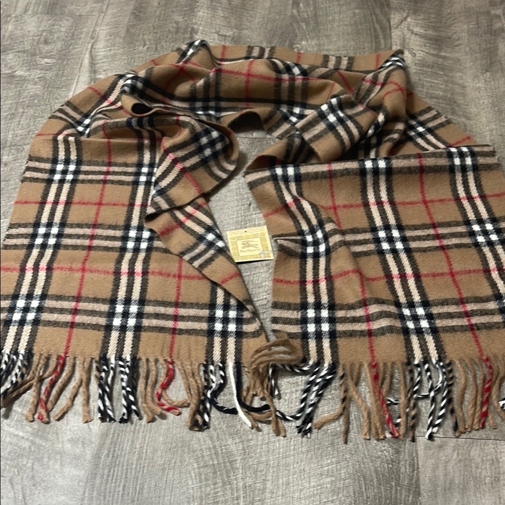 Authentic Burberry Nova Check Stole Muffler Unisex Scarf & Burberry Tag